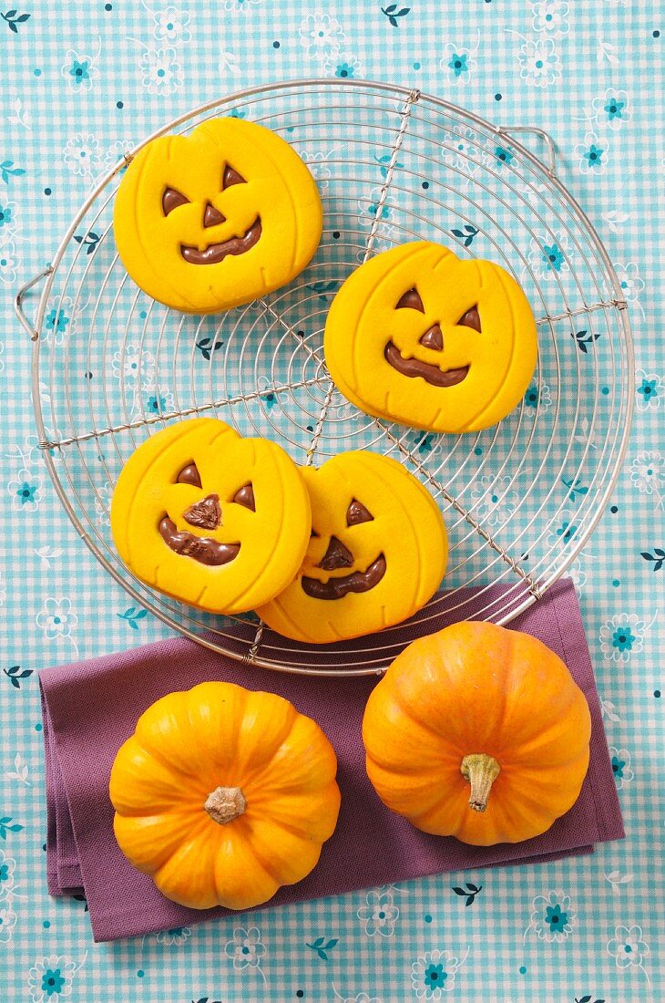 Halloween biscuits and mini pumpkins