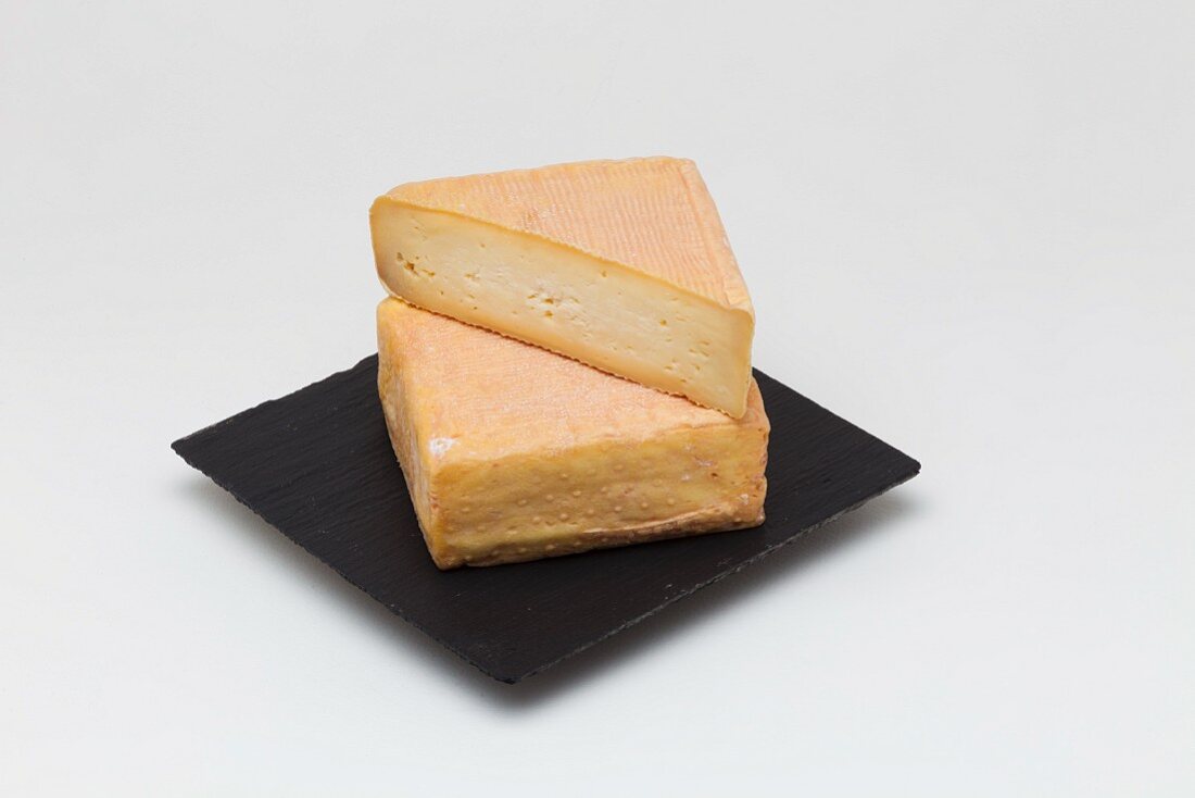 Maroilles (cheese from northern France)