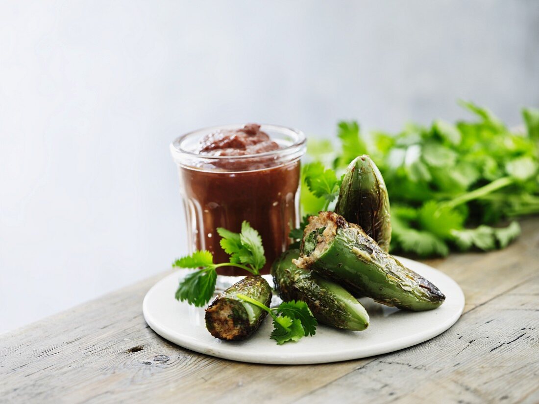 Stuffed jalapeños with a xocolatl dip