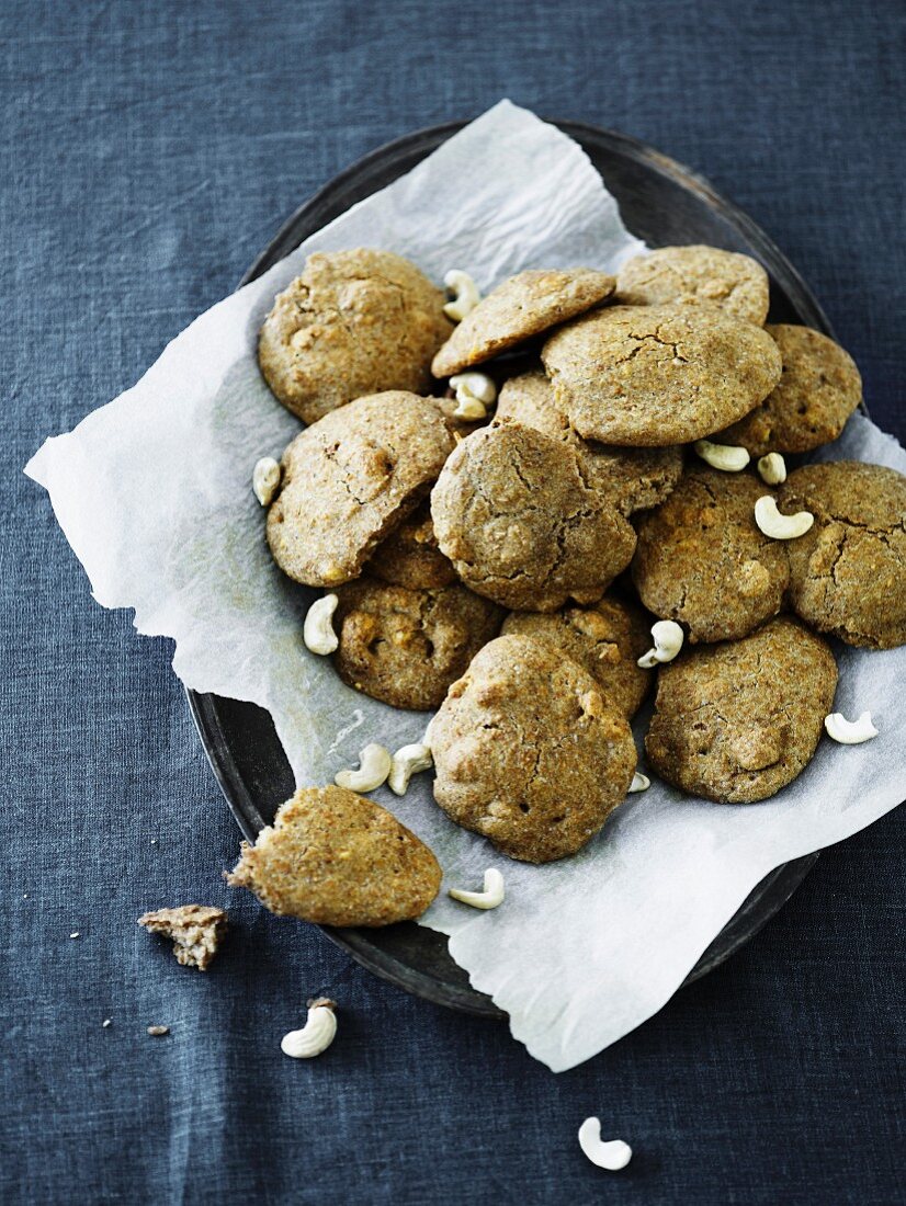 Minibrötchen mit Cashewkernen