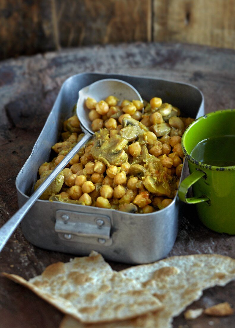 Kichererbsen mit Champignons (Indien)