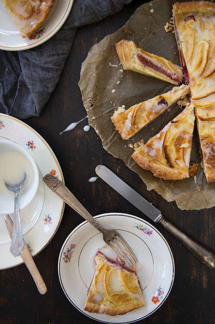 Apfel-Himbeer-Kuchen