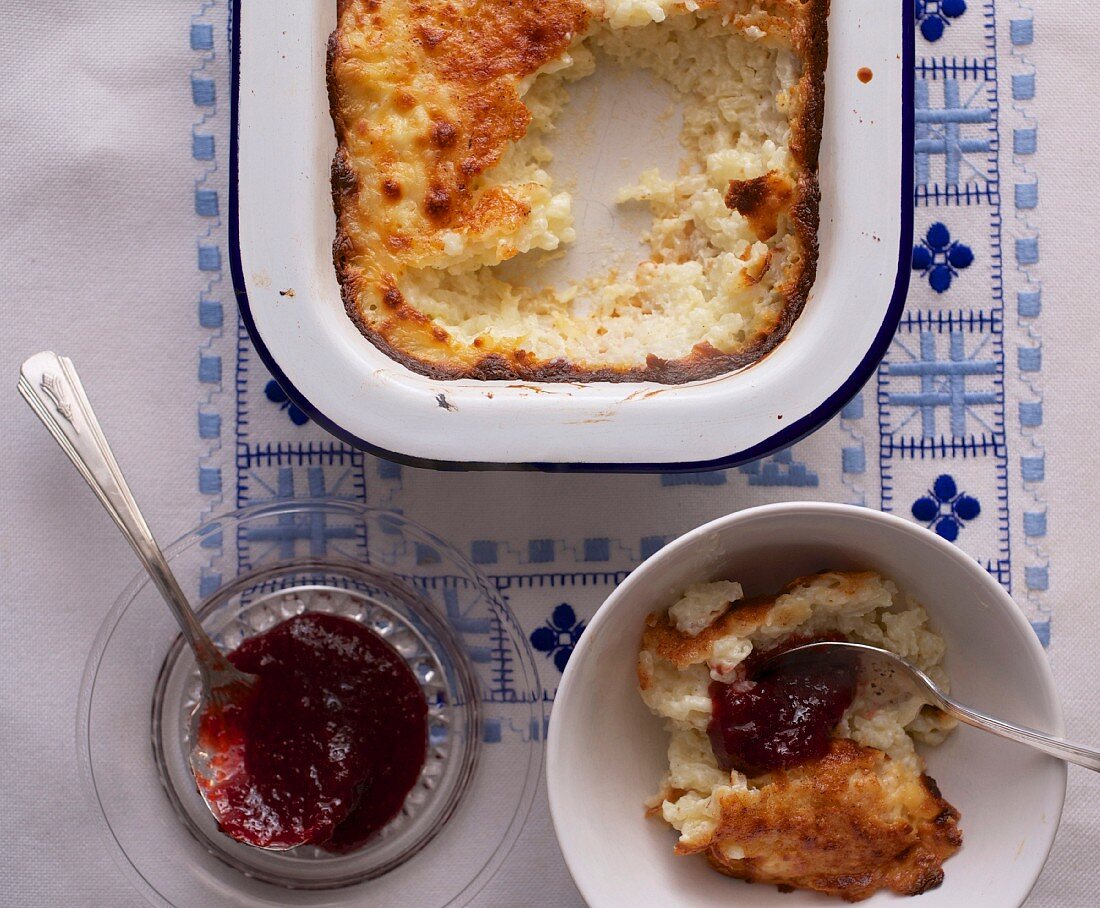 Rice pudding with clotted cream and homemade jam