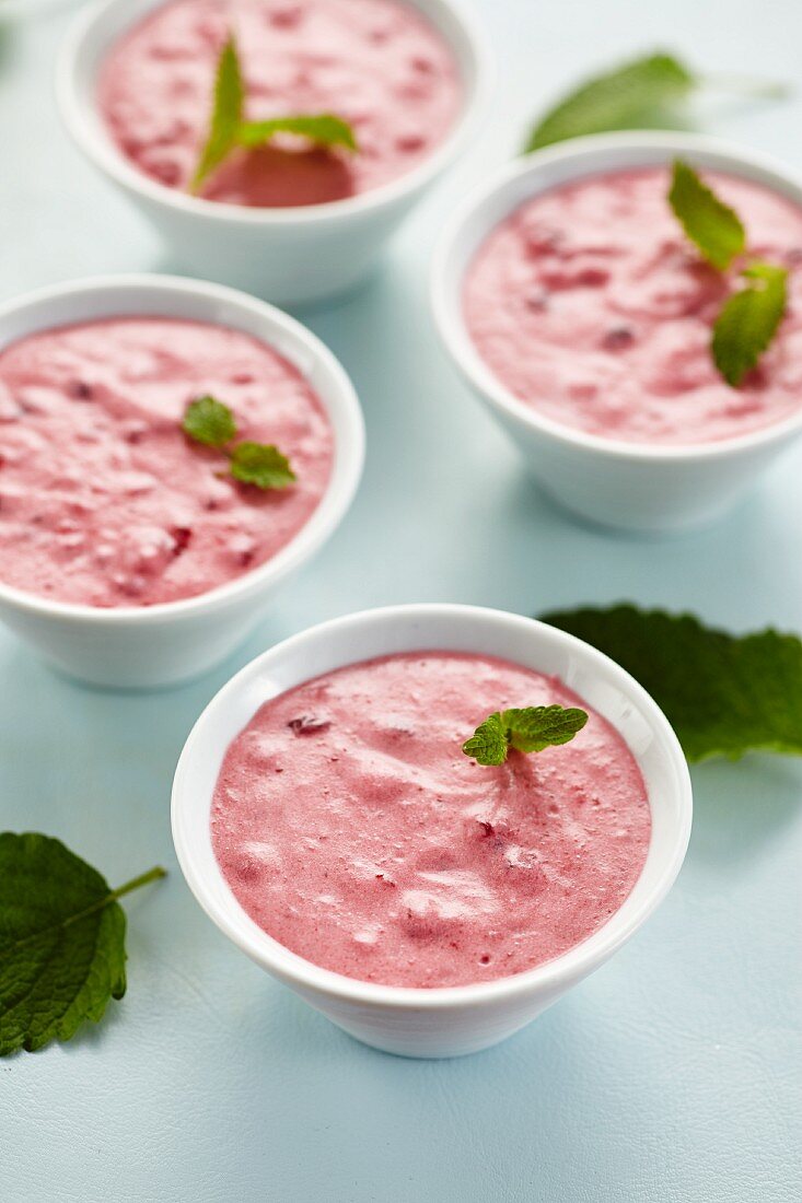 Cranberry cream with mint