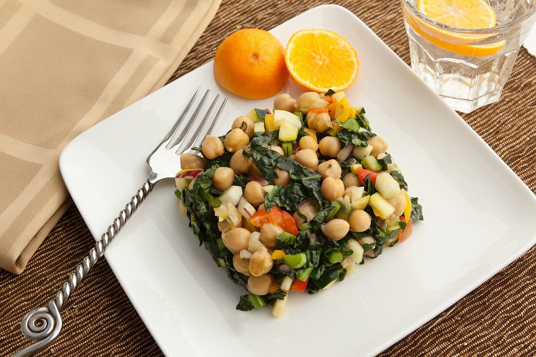 Chickpea salad with black kale and tangerines