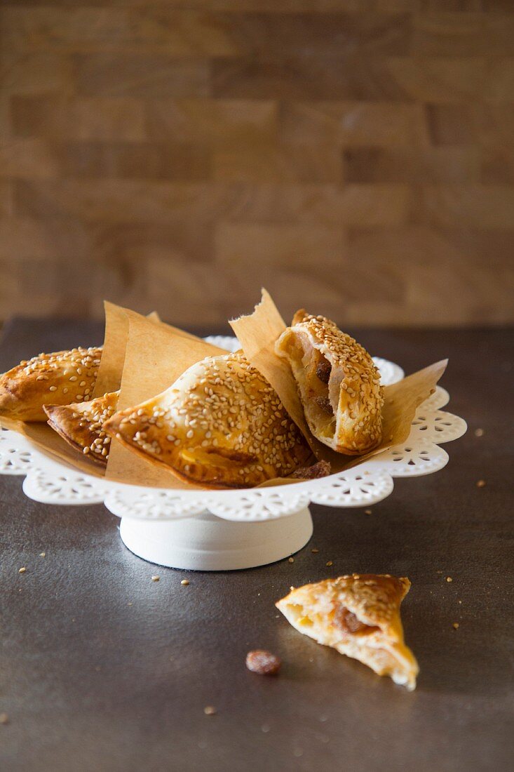 Chaussons aux Pomme (French apple turnovers)