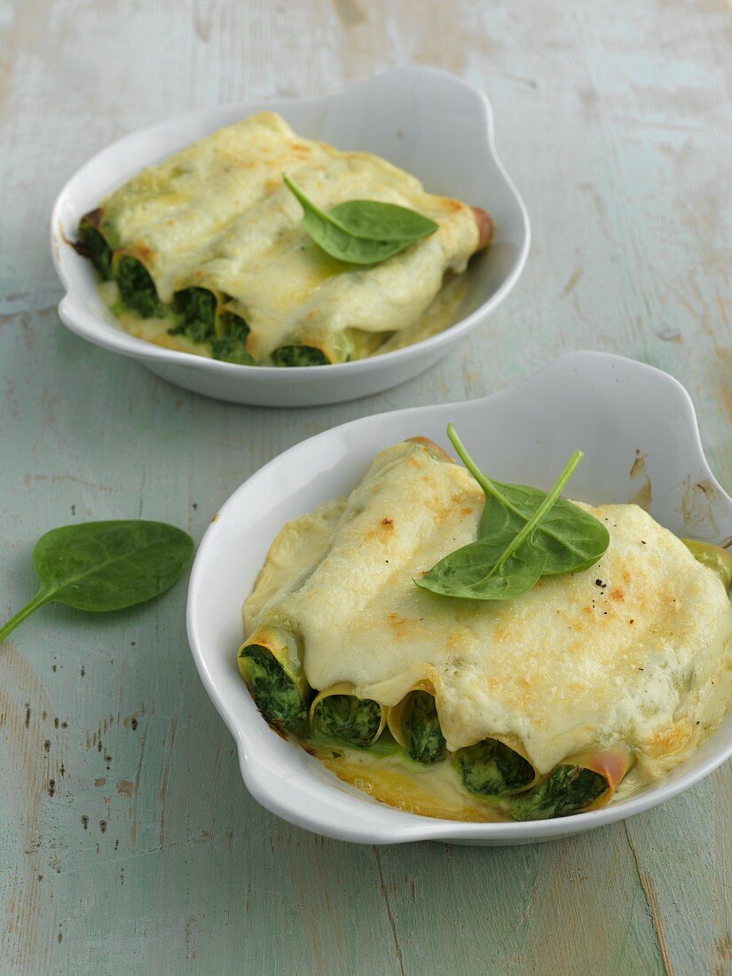 Ricotta -spinach cannelloni