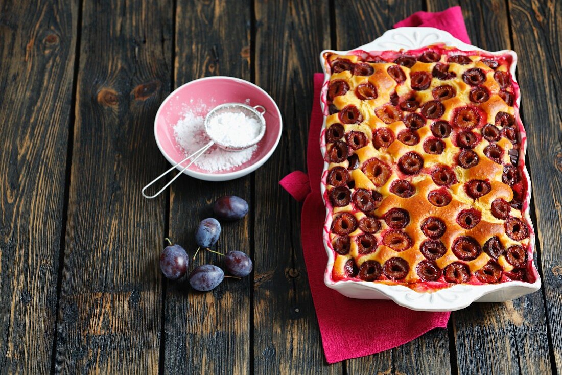 Yeasted plum cake