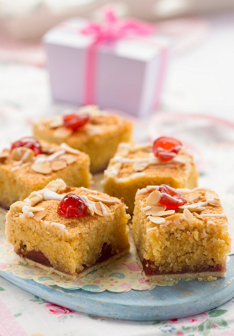 Bakewell tart bites