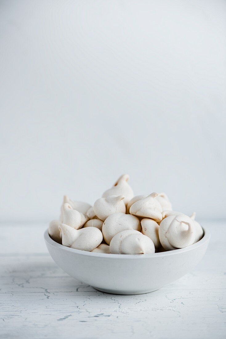 Meringues in a white bowl