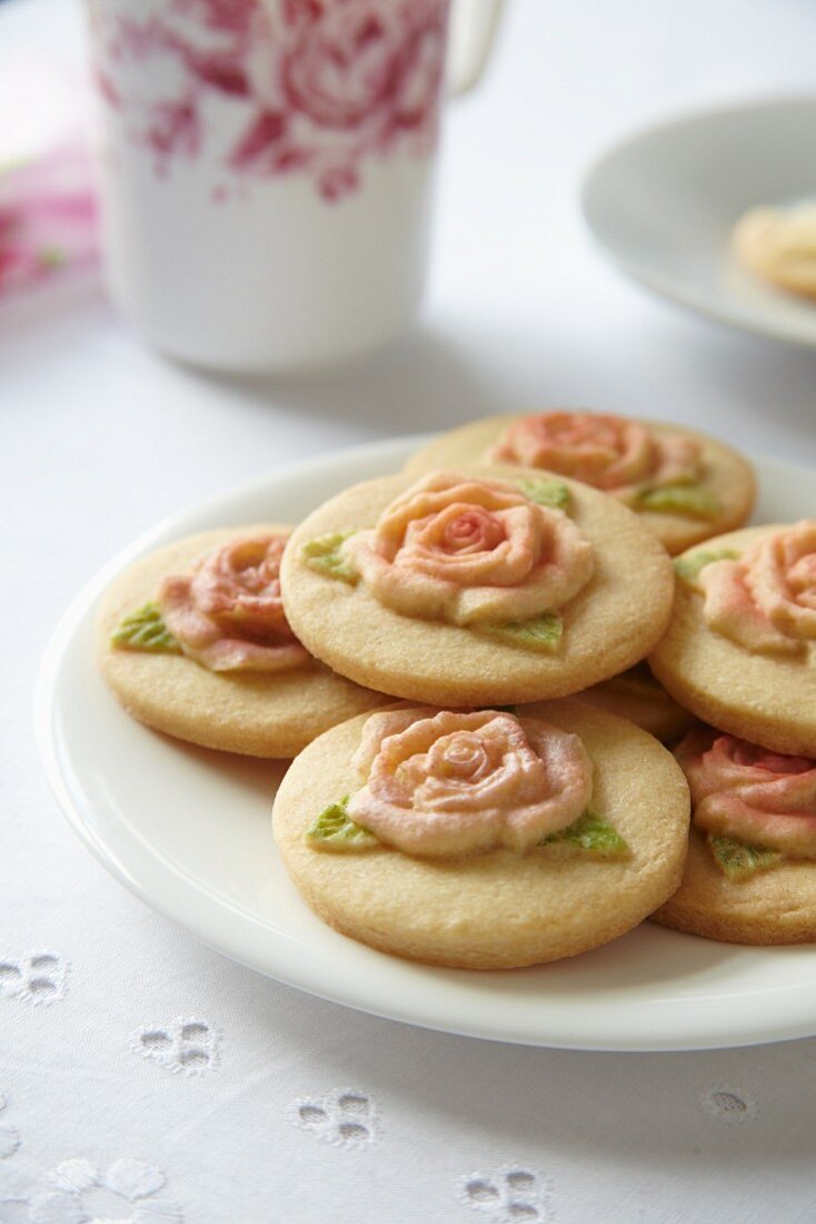 Romantische Blumen-Cookies zum Valentinstag