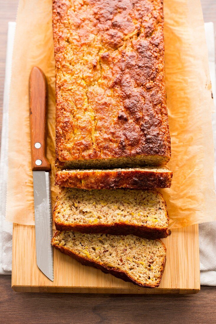 Low carb courgette and banana bread