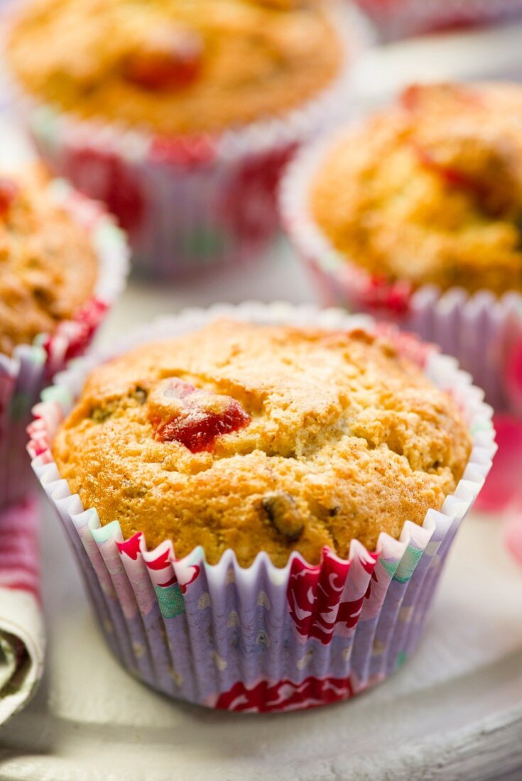 Kirschmuffins mit Chocolatechips (Close Up)