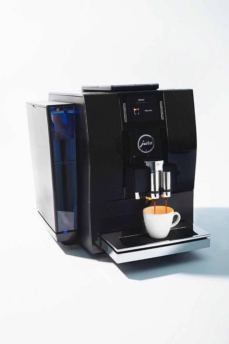 A fully automatic Jura coffee machine