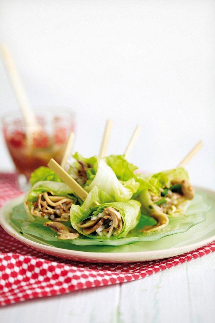 Salad rolls with mushrooms and bean sprouts