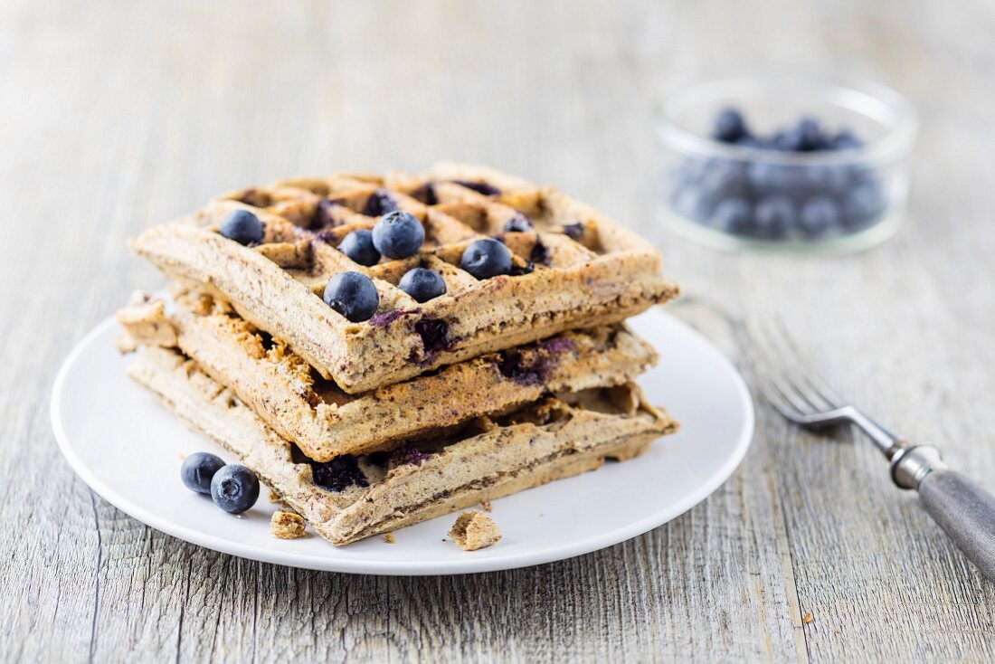 Coconut flour waffles and coconut milk with blueberries (low carb)