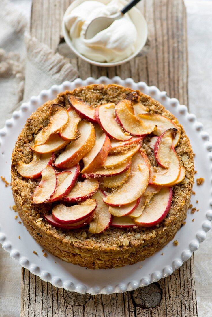 Spiced apple cake