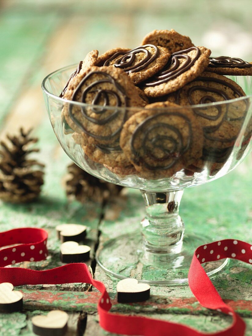 Quick orange biscuits with chocolate spiral for Christmas