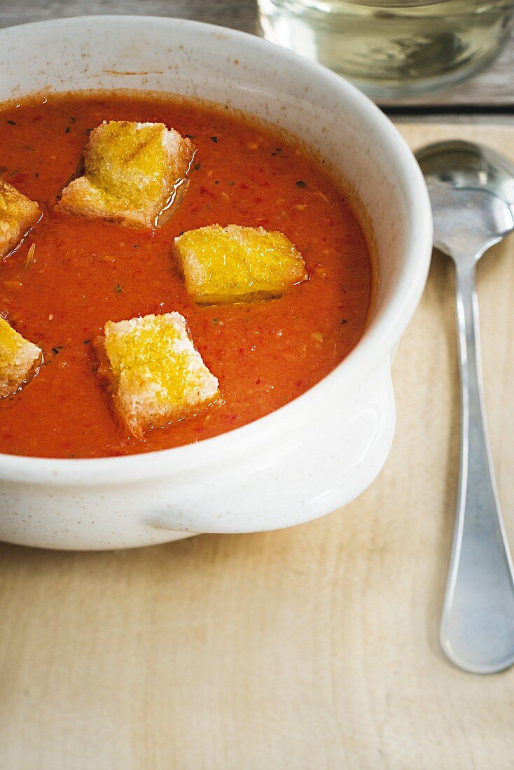 Gazpacho with croutons