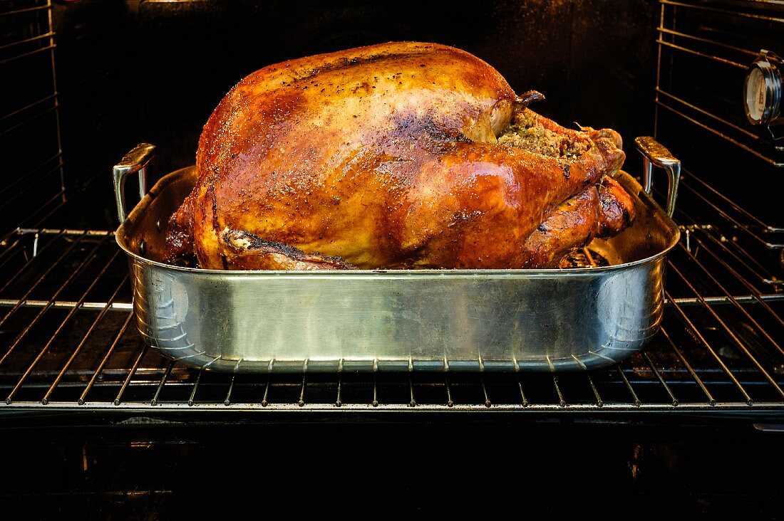 Roast turkey for Thanksgiving in an oven