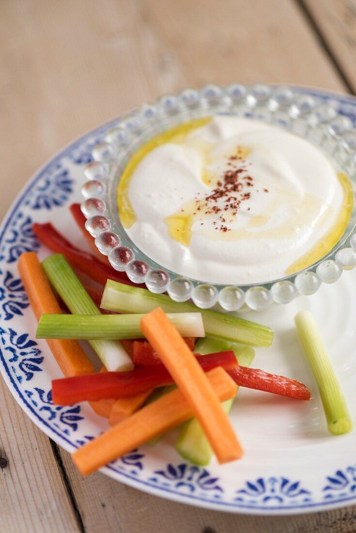 Yoghurt and feta cheese dip with vegetable crudités