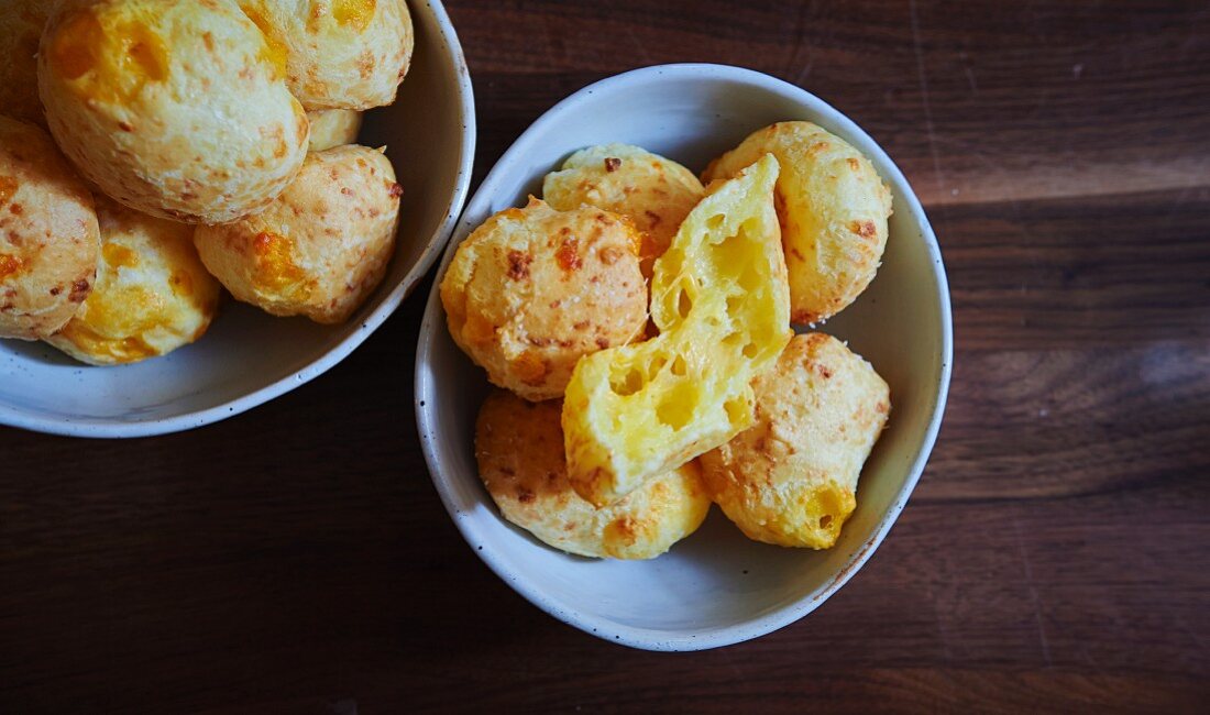 Savoury cheese profiteroles with Gruyere (seen from above)
