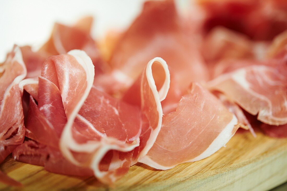 Sliced Parma ham (close up)