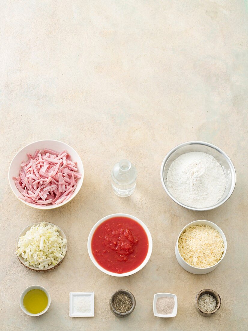 Ingredients for pizza with ham