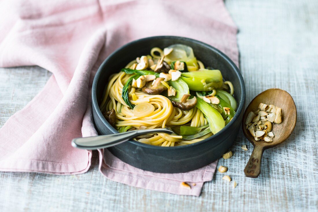 Asian noodles with pak choi and shiitake mushrooms