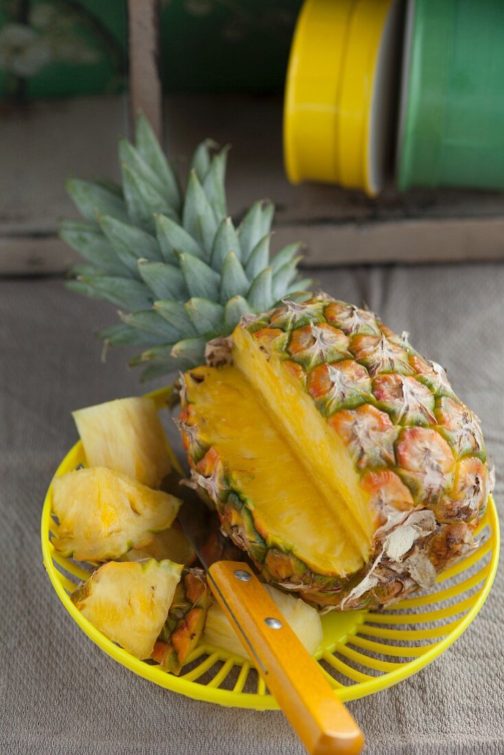 A sliced-open pineapple