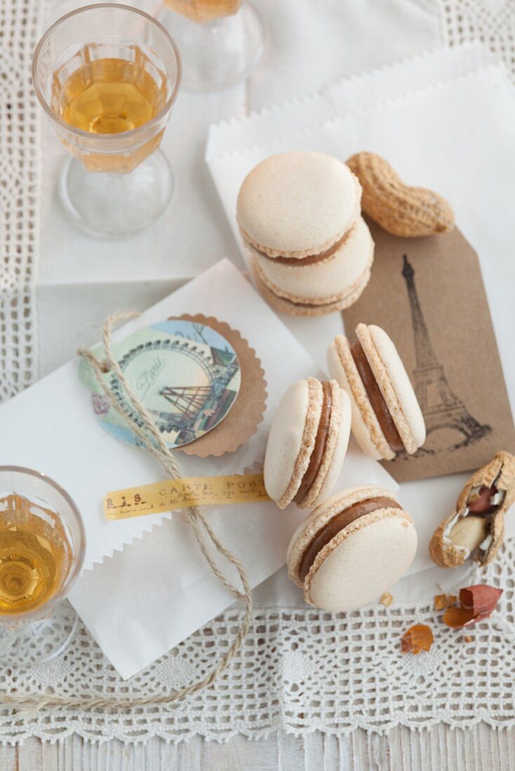 Peanut macaroons and dessert wine