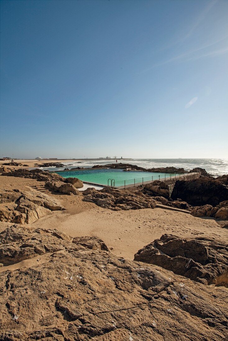 Leca de Palmeira, Pool am Meer, Porto, Portugal