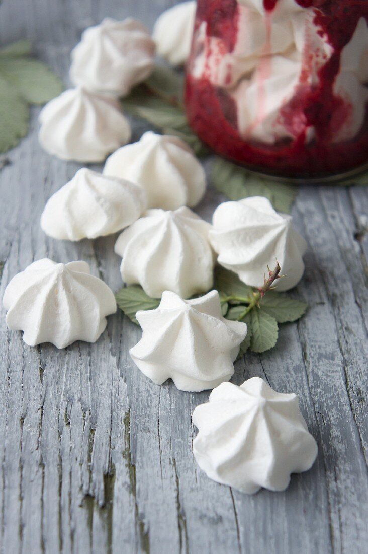 Mini meringues