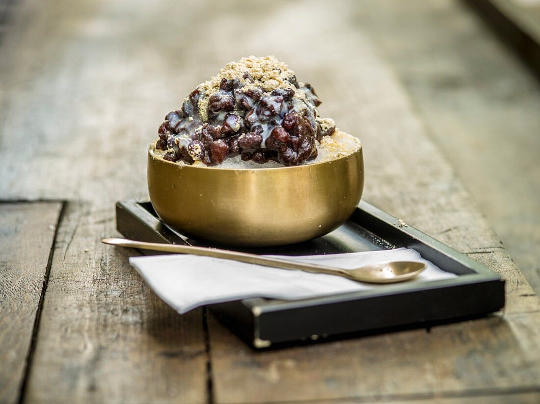 Patbingsu (ice cream dessert made from adzuki beans, Korea)