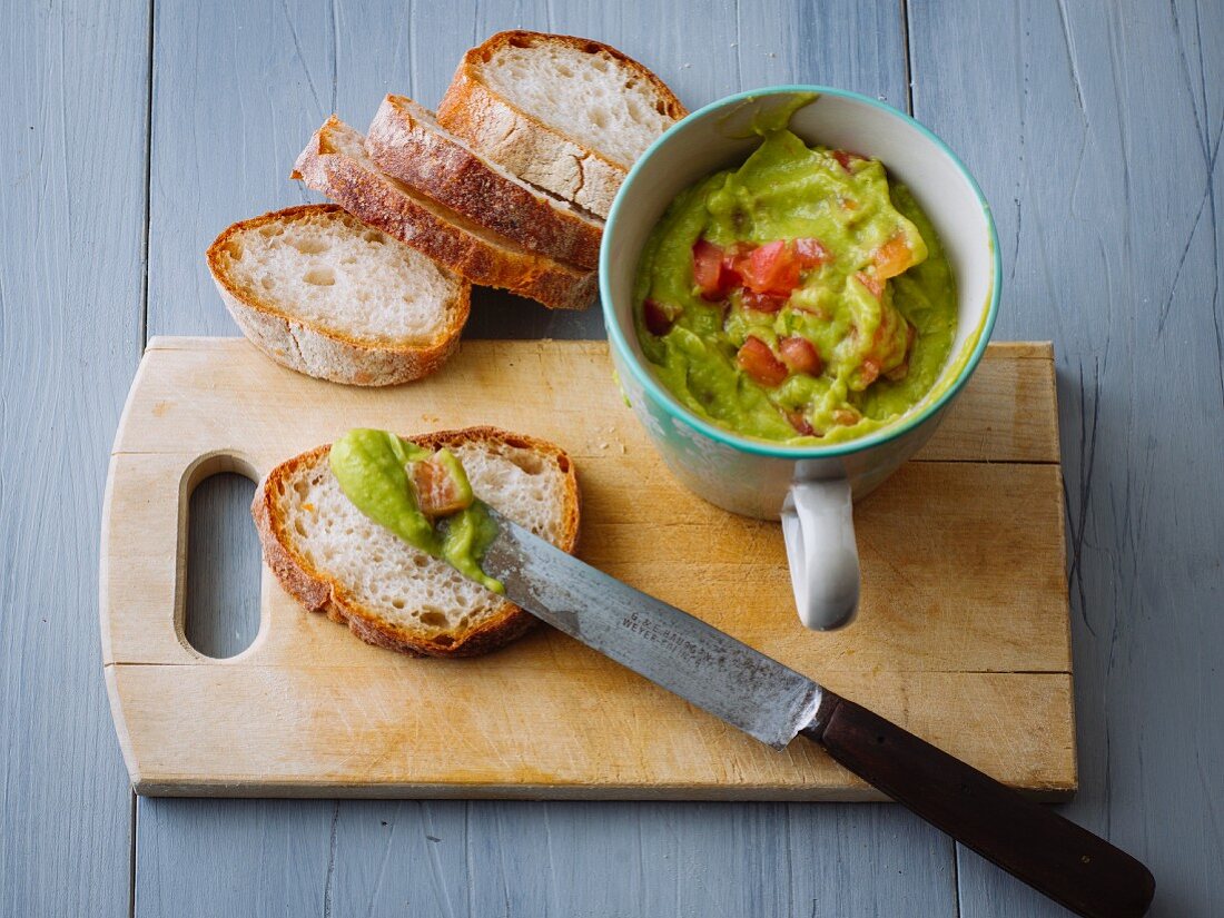 A vegan avocado dip