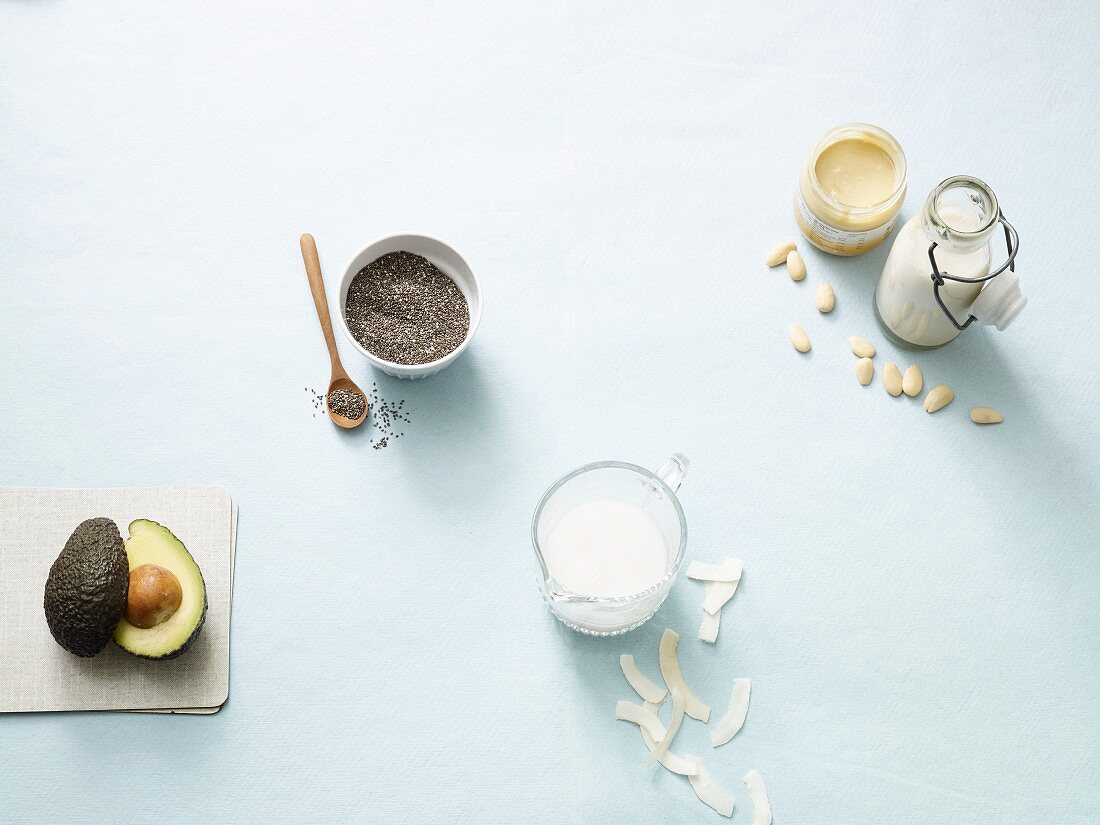 Zutaten für schnelles Frühstück in der Paleo-Diät