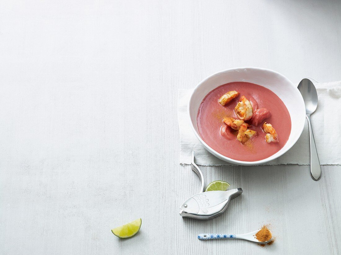 Beetroot soup with prawns and mango (Paleo diet)