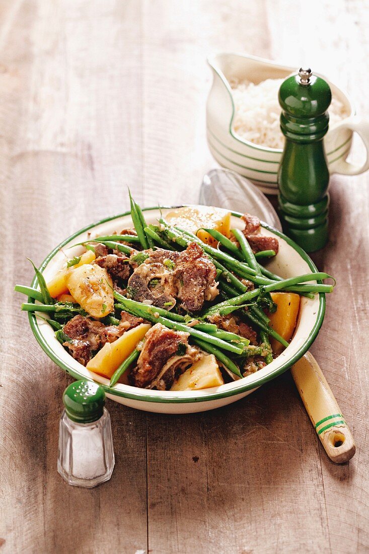 Lamb bredie with green beans
