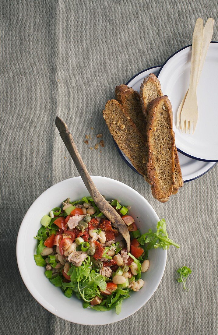 Weisser Bohnensalat mit Tomaten