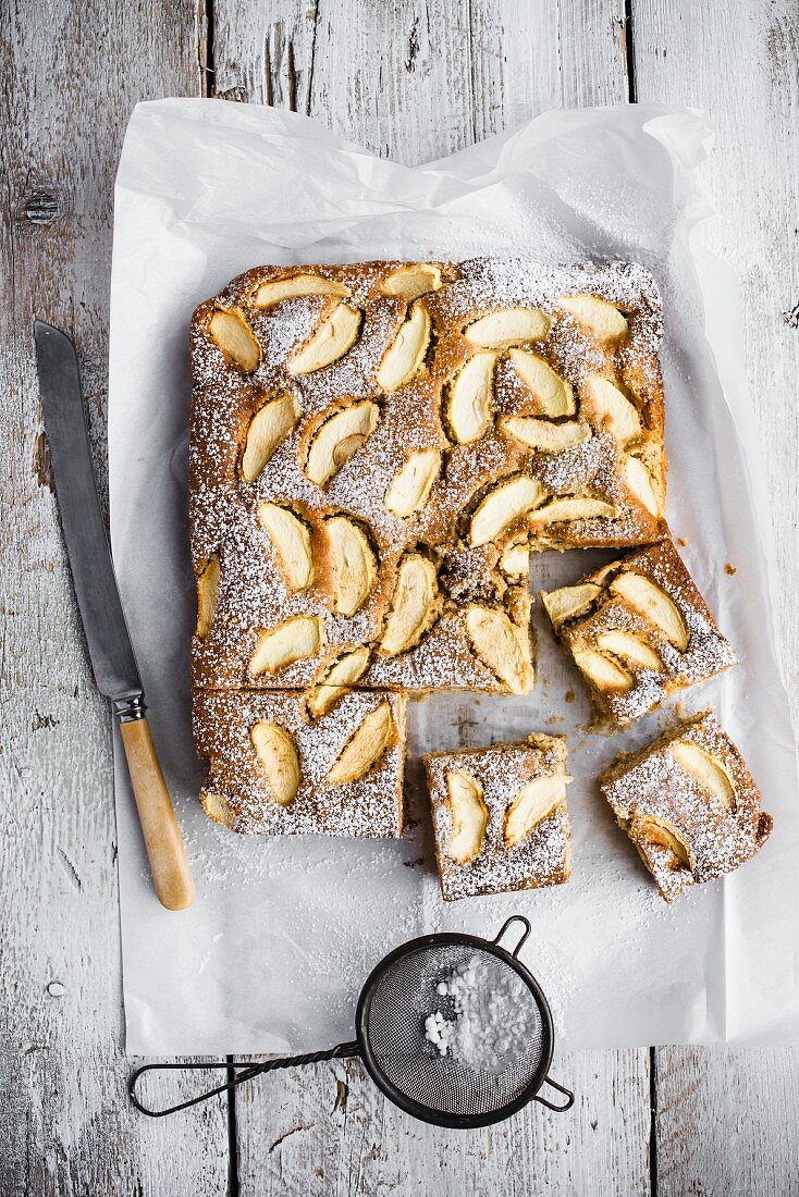 Apfel-Nuss-Kuchen