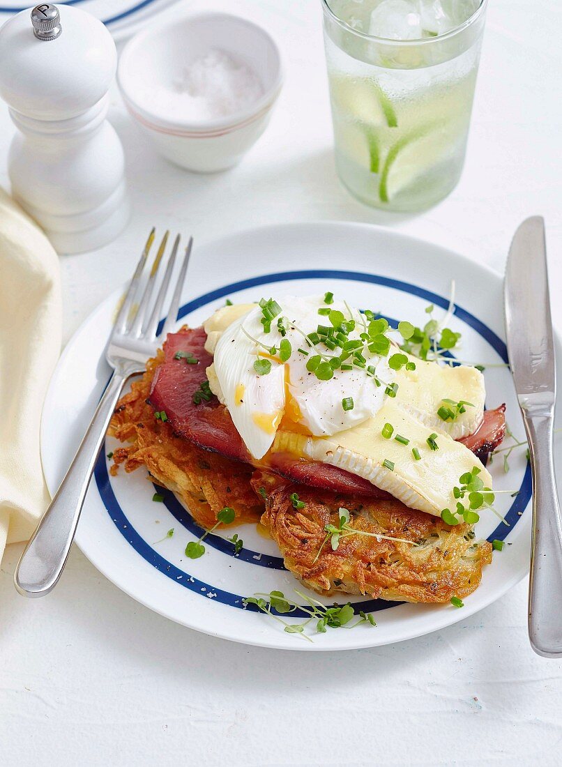 Rösti mit Schinken und Brie