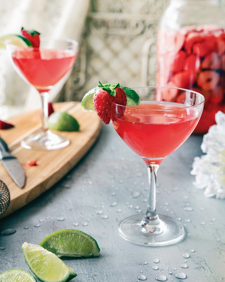 Erdbeer-Margarita mit Limette