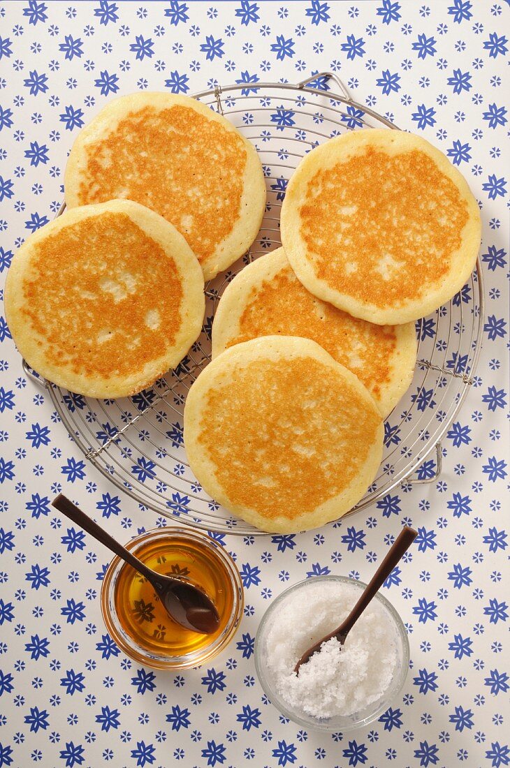 Pancakes on a wire rack