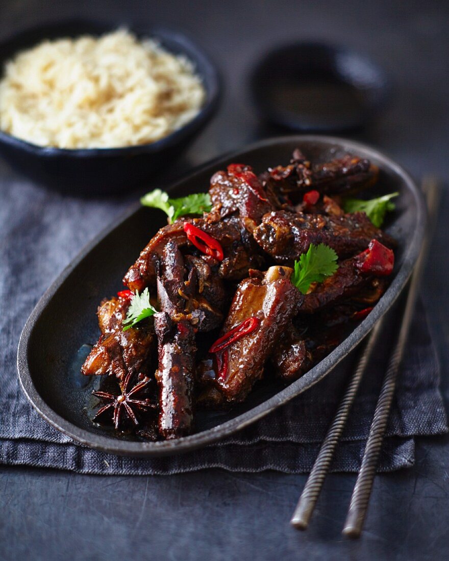 Teriyaki pork ribs with chilli and star anise (Japan)