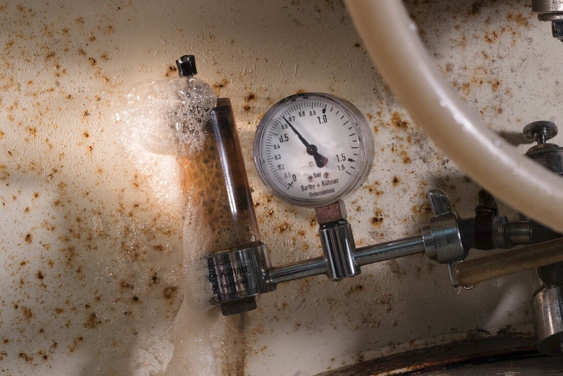 Carbon dioxide being measured in a brewery