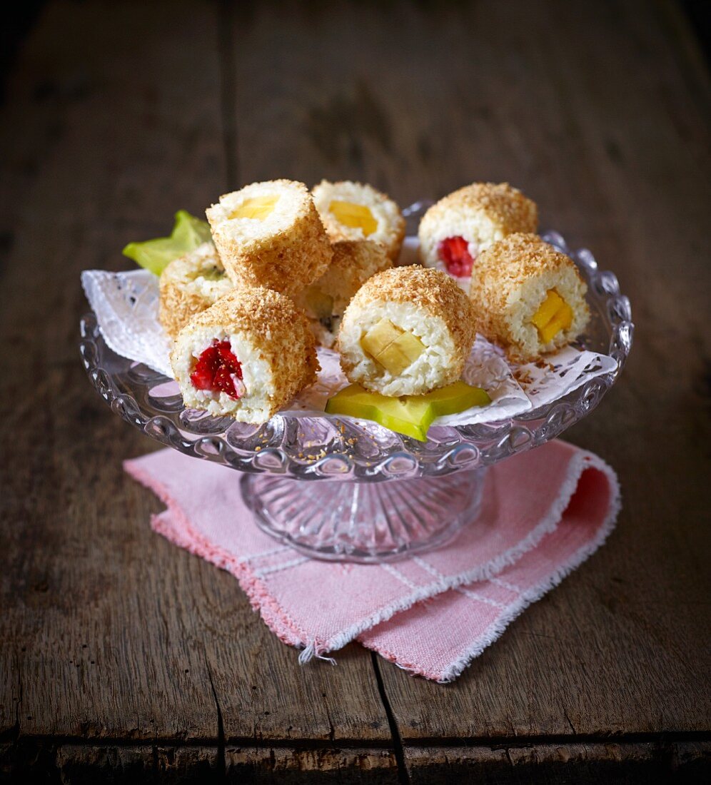 Bread rice rolls with fruit