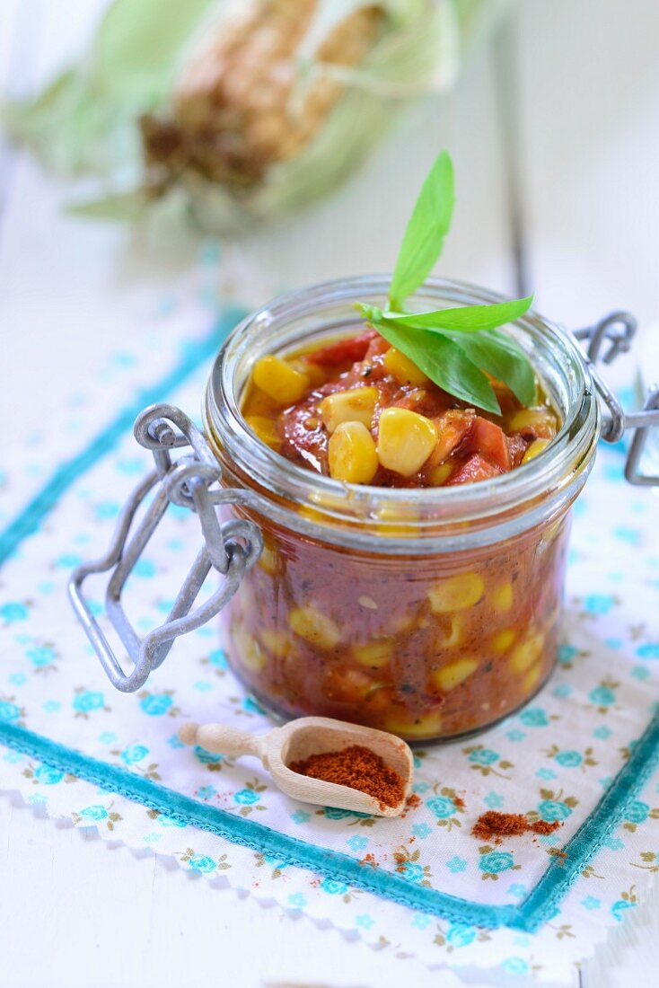 Sweetcorn relish with tomatoes