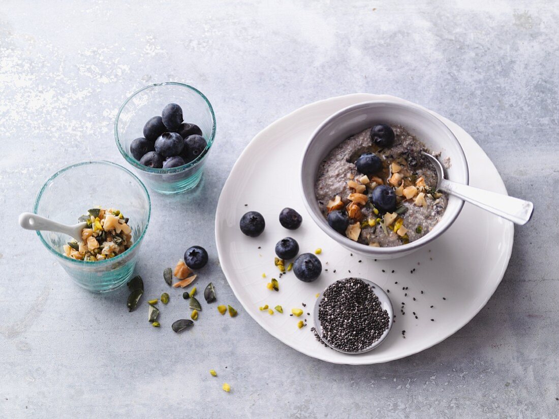 Blueberry and tofu cream with nuts and chia seeds