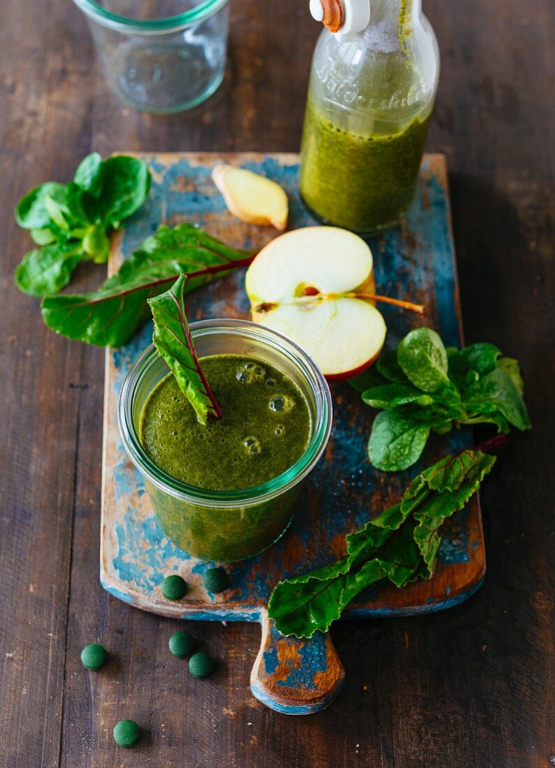 A green smoothie with fruit and vegetables
