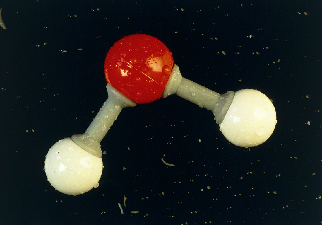 Model of single molecule of water